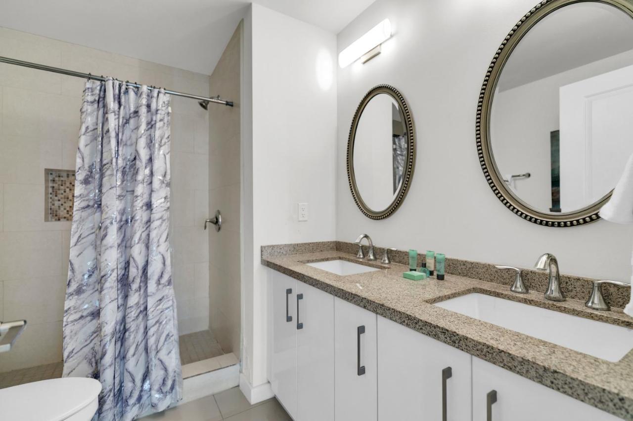 Perfect Condo, Room For Everyone! Beachfront Resort South Padre Island Dış mekan fotoğraf